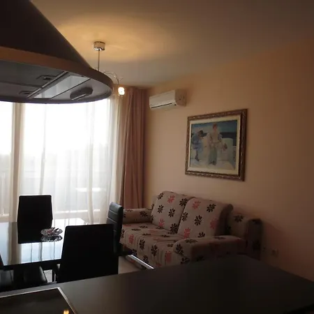 Fantasy Apartments Varna Exterior photo