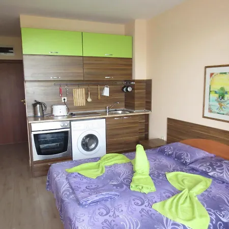Fantasy Apartments Varna Exterior photo